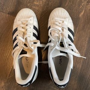 White Adidas Originals